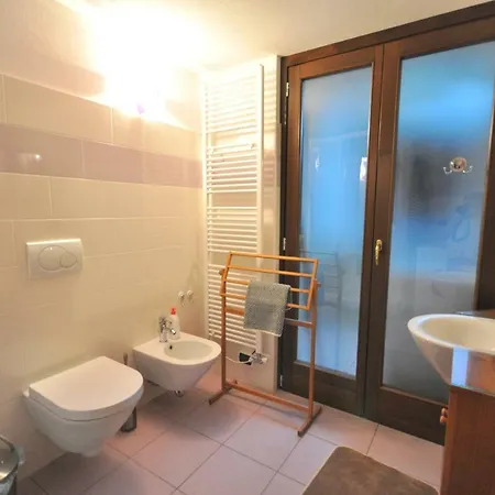 La Casa Del Dell'aquila E Del Lupo * Introd